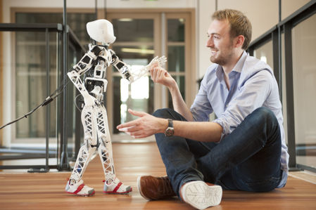 Poppy-robot-3D-open-source-de-INRIA