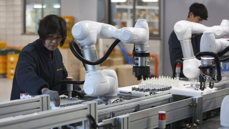 Bras robotiques Doosan : une collaboration homme-robot efficace