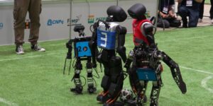 Robot humanoïde K1 : une plateforme pédagogique pour l’académie et la recherche